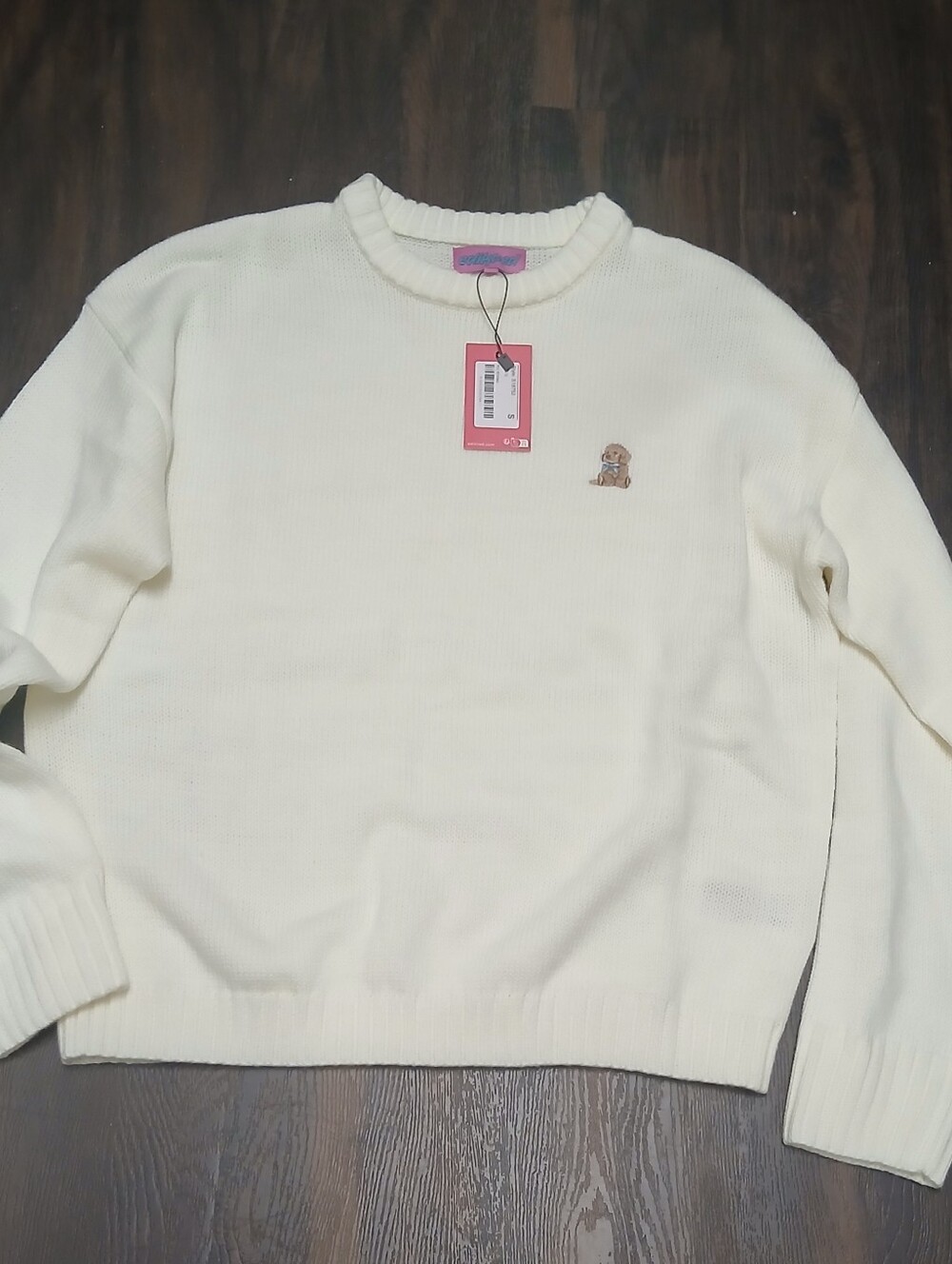 Edikted Ivory Crewneck Sweater with Small Embroidered Logo - Picture 2 of 6